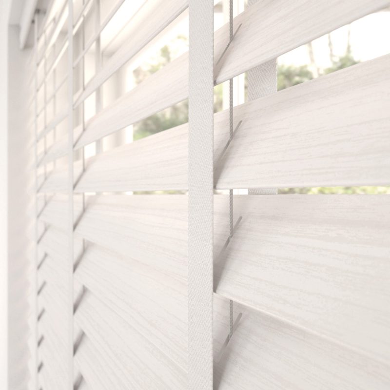 wood venetian closeup